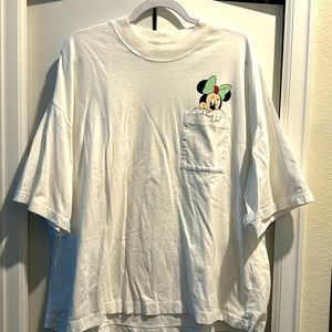 Disney Uniqlo White Minnie Pocket Tee